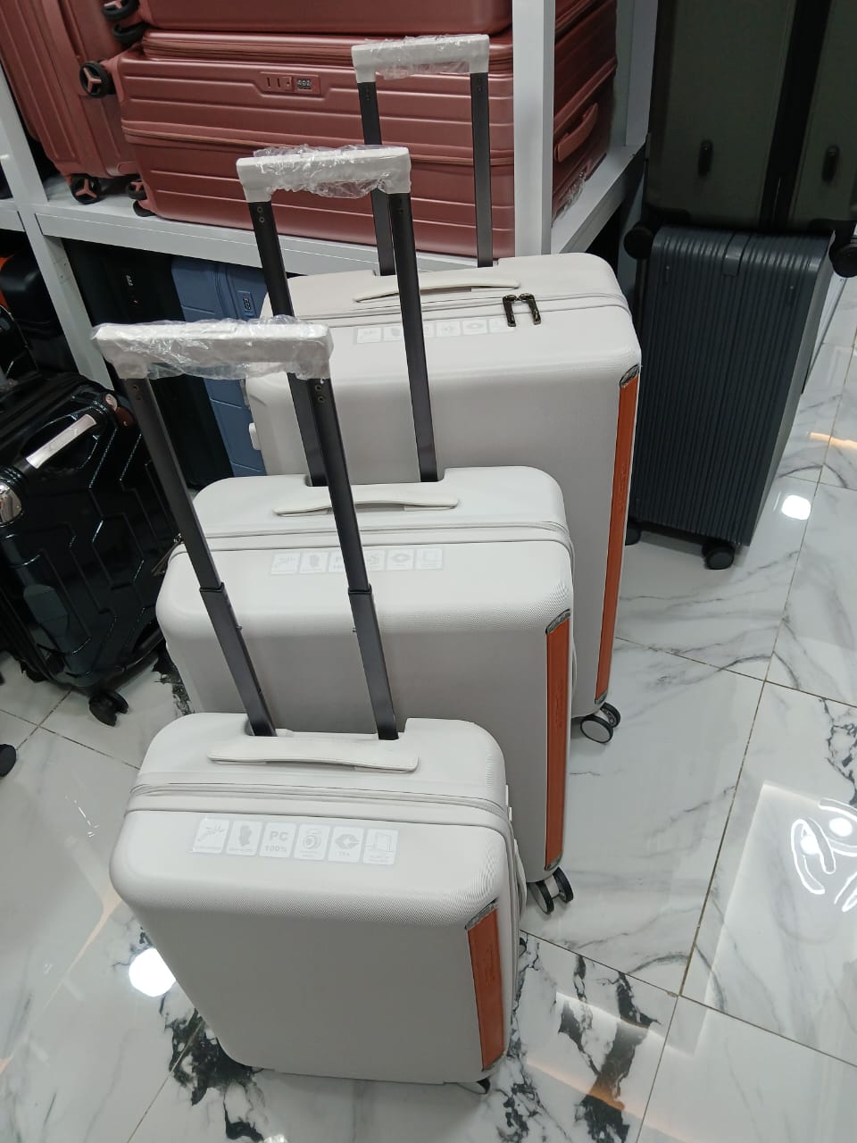 KADANE TRAVELER W